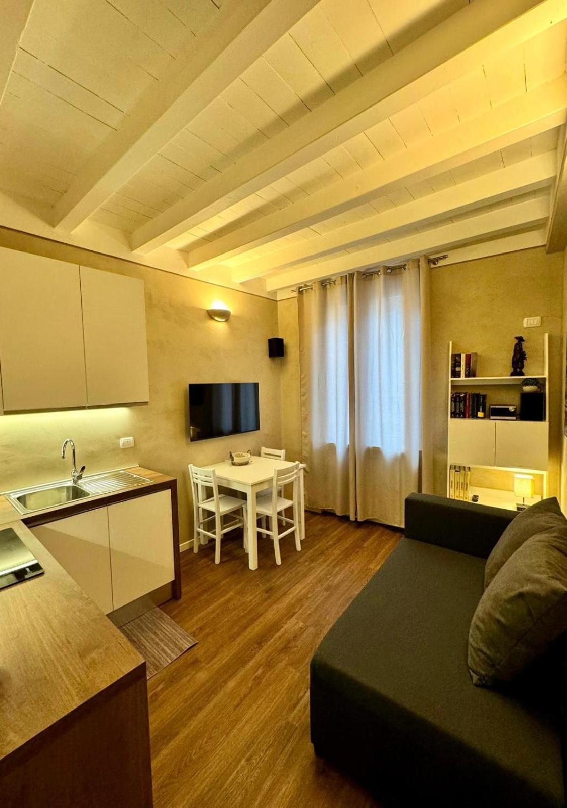 Apartamento Costhouse Brescia Exterior foto
