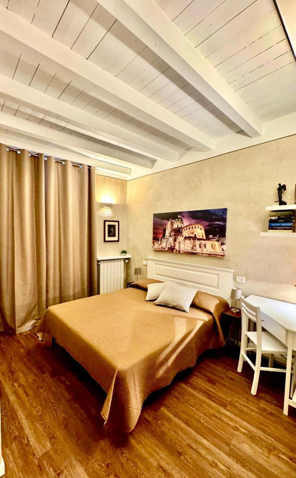 Apartamento Costhouse Brescia Exterior foto